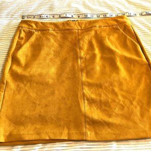 Vero Moda Skirt Womens Size L Golden Faux Suede Mini A-Line Back Zip Washable